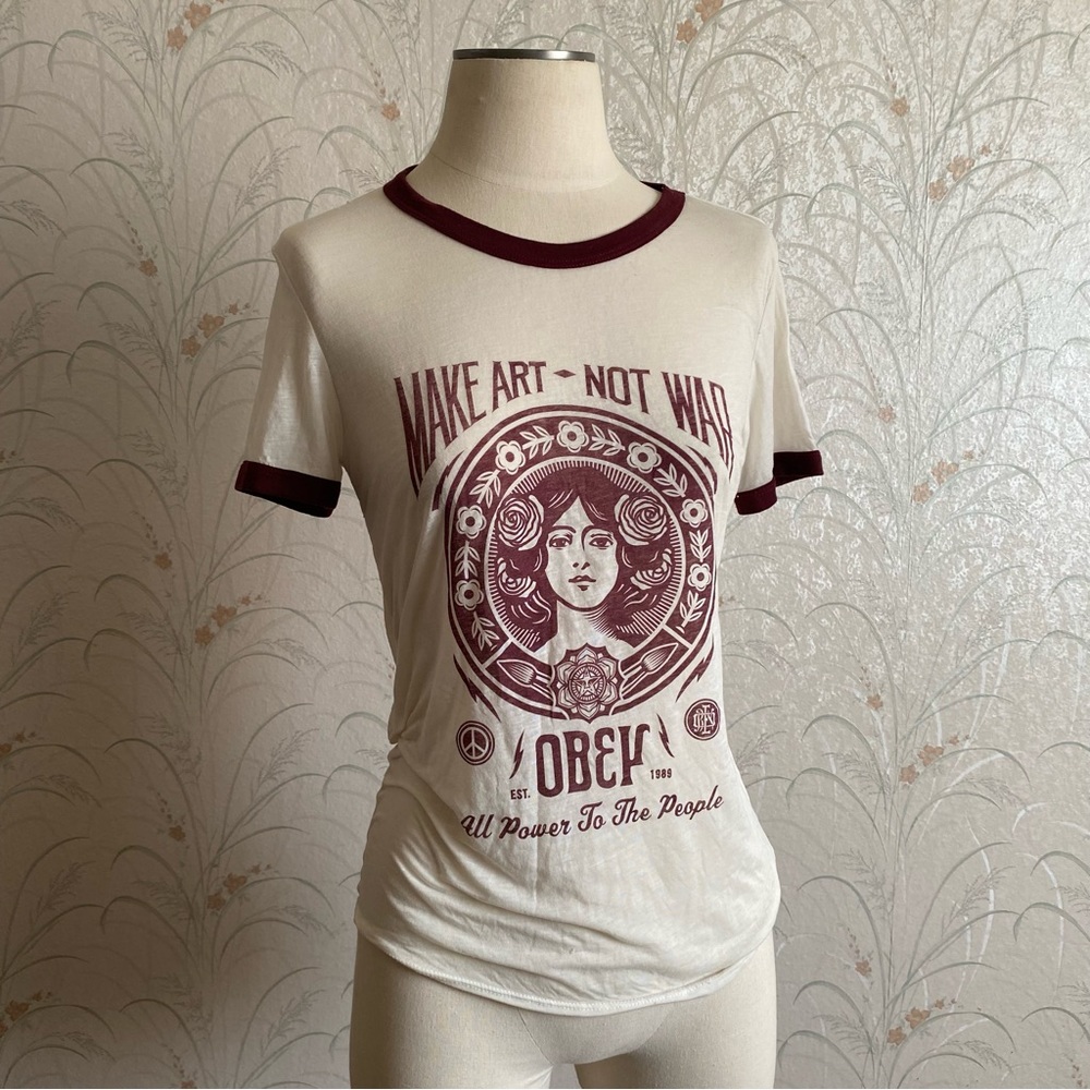 Vintage obey ringer tee🖤🙌🏼